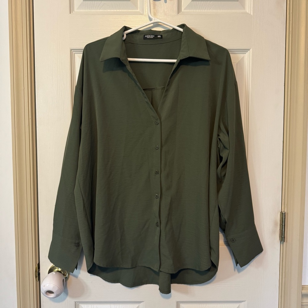 Shein Women's Long Sleeve Button Down Blouse Size 0XL Green Work Office Casual